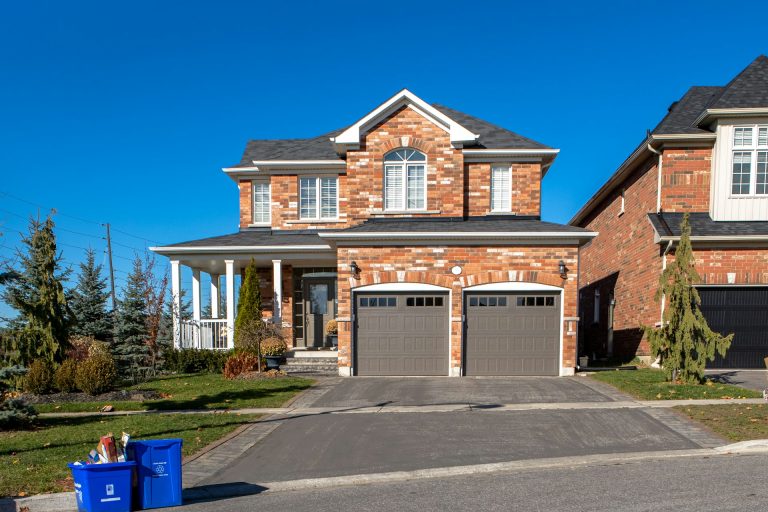 Deck to Driveway: What You Can Clean With a Power Washer